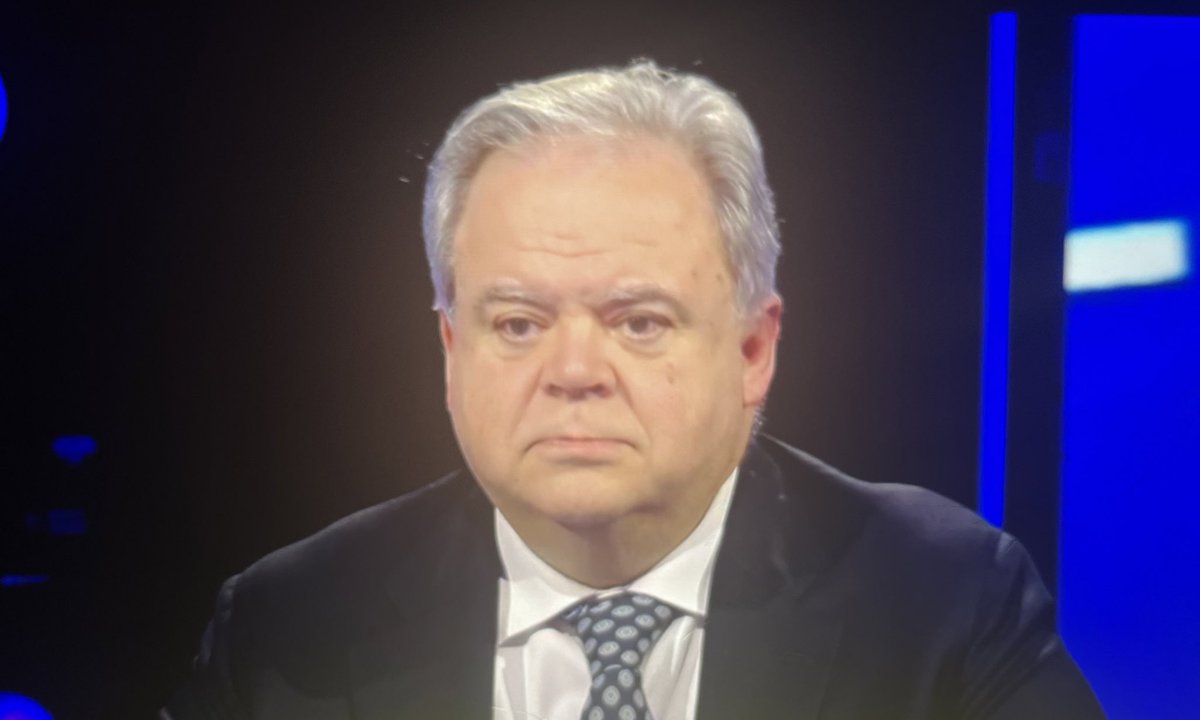 Alessandro tweet media