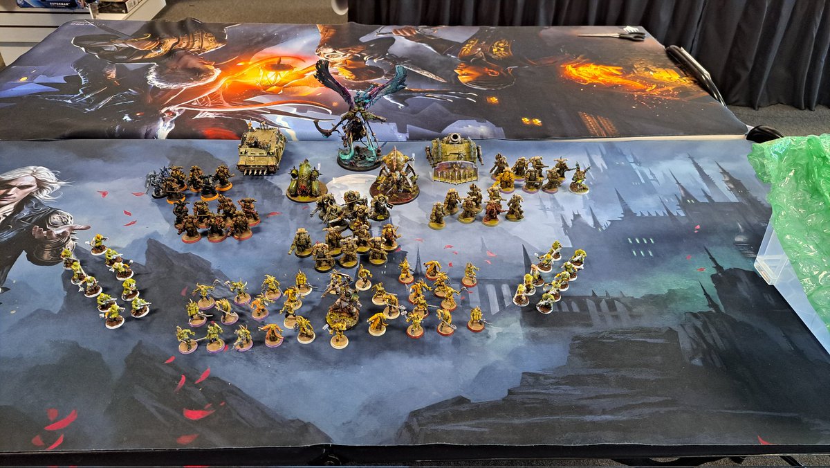 CommiePainter is painting T'au tweet media