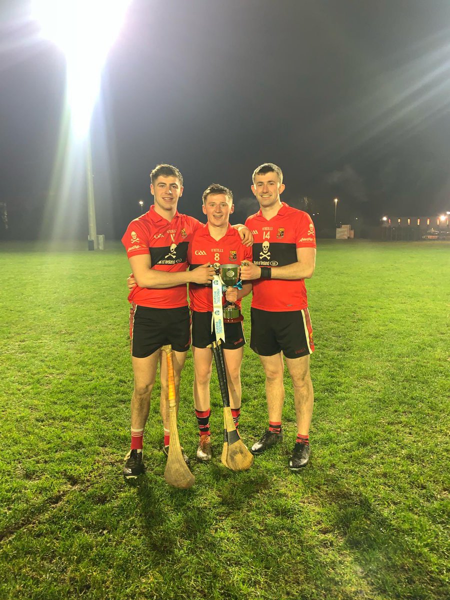 CharlieGrainger's tweet photo. @HigherEdGAA did ye hear the news? 
Ronan Fox man of the match in his last performance in the skull and cross bones. Fox out. 
@ucc_gaa @AhaneGAAClub 
#themasterswasworthit https://t.co/TAYTegwjU0