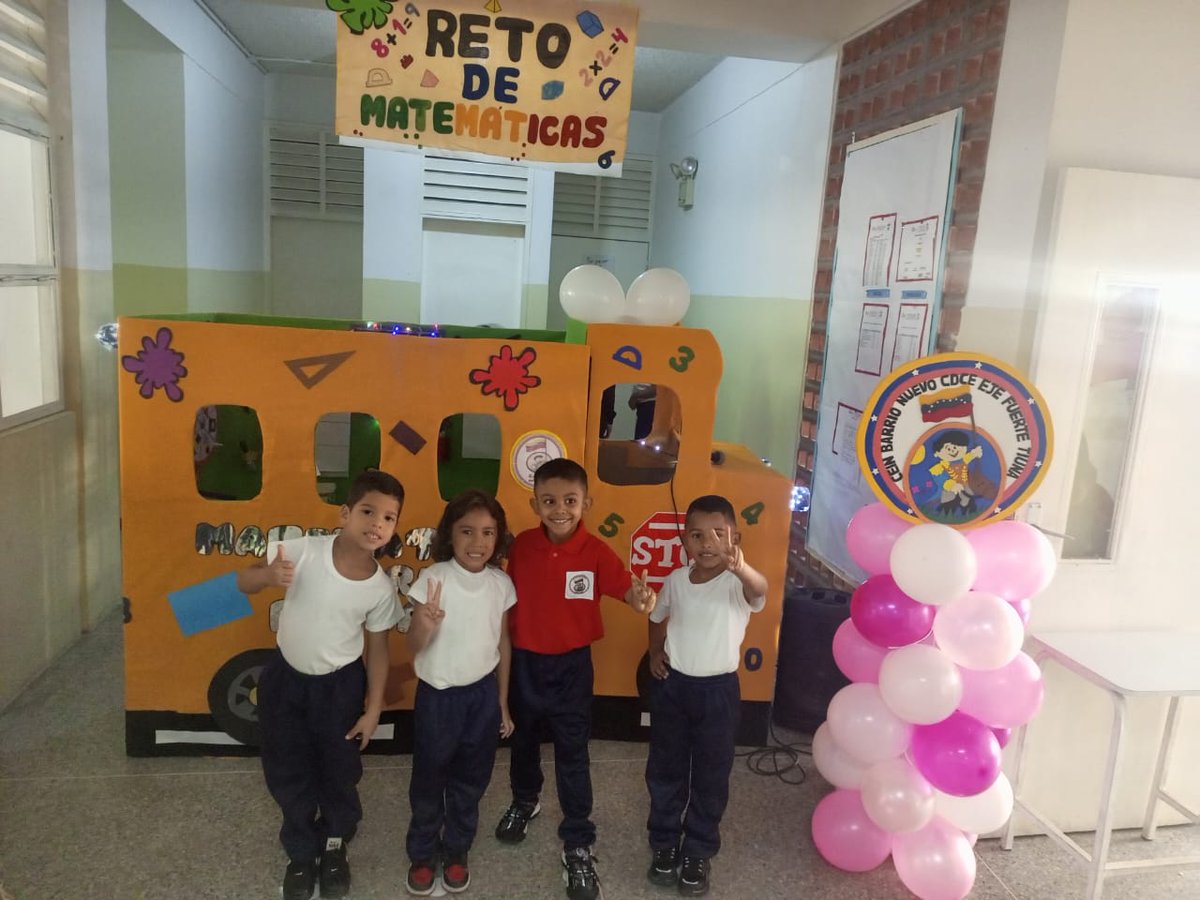 Presentación hoy del CEIN Barrio Nuevo con el Reto de Matematica en el territorio Eje Fuerte Tiuna, pasando a la Fase Parroquial, excelente trabajo, "Matemática sobre Ruedas" <a href="/CDCEFuertTiuna/">CDCE Caracas - Parroq El Valle Eje Fuerte Tiuna.</a> @CDCECaracas <a href="/_LaAvanzadora/">Yelitze Santaella</a> @MPPEDUCACION