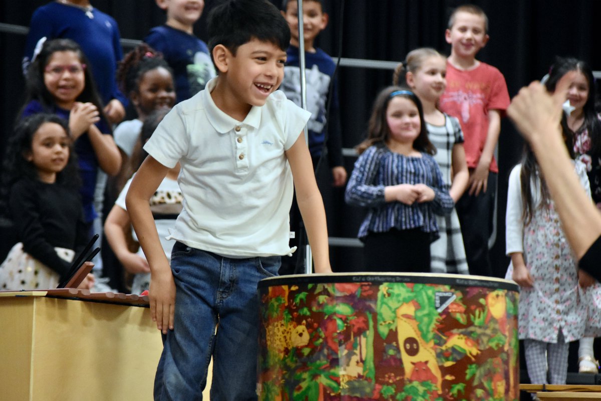Dr. Lynn Glickman (@lcglickmanlynn) on Twitter photo glickman-edlife.blog/2024/02/20/cho…
My newest blogpost -- stories of how we opened a new school in 5 days, and how I came to be tearful in the middle of a first grade concert...
<a href="/CCSD46/">CCSD 46 Grayslake IL</a> glickman-edlife.blog/2024/02/20/cho…
My newest blogpost -- stories of how we opened a new school in 5 days, and how I came to be tearful in the middle of a first grade concert...
<a href="/CCSD46/">CCSD 46 Grayslake IL</a>