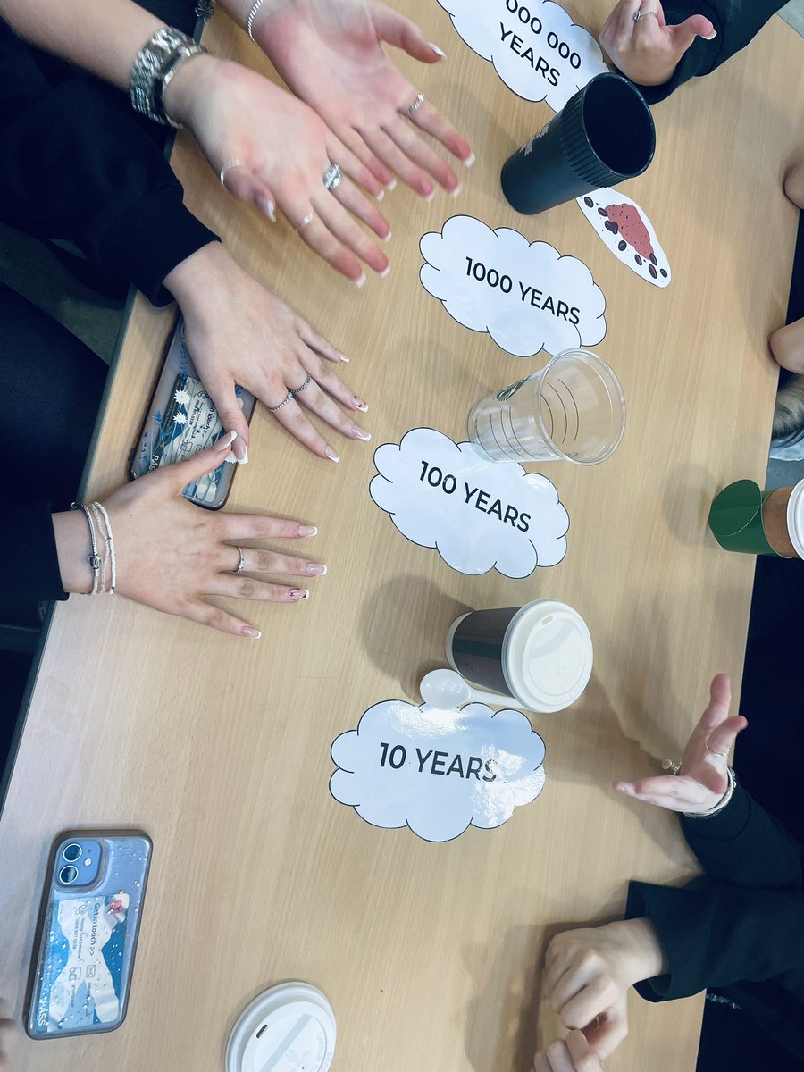 Miss Miller tweet media