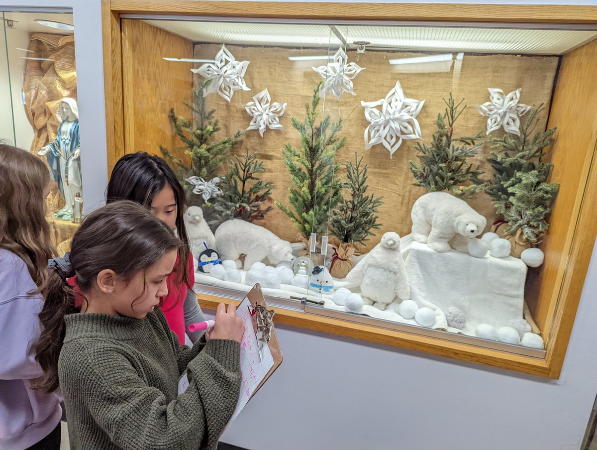 Mrs_K_Eusebio's tweet image. Where do we see math in our world?? Students went on a math adventure today and discovered how math is truly everywhere! #dp_math