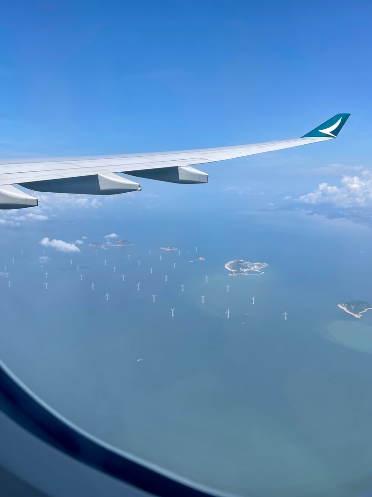 "Many are committing to expanding offshore wind capacity for cleaner electricity, yet few of us can comprehend the immense scale of these mechanical giants.” 
⁠
By Yiwen Wang, PhD student in Industrial Engineering + #ImagesofResearch finalist! Vote: instagram.com/umass_opd/?hl=…