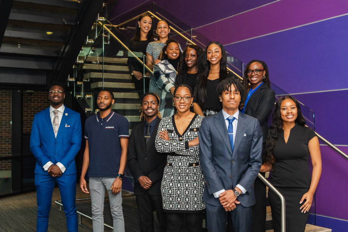 Pvu_PBL's tweet photo. What happens when Phi Beta Lambda meetings @pvamu_cie? The best experiences have just begun. Thank you to the Center of Innovation and Entrepreneurship and Launchpad for having us and we can’t wait for more future events together 
#Pvamu_cie #FBLA#Pvamu https://t.co/ItHnkgpiFP