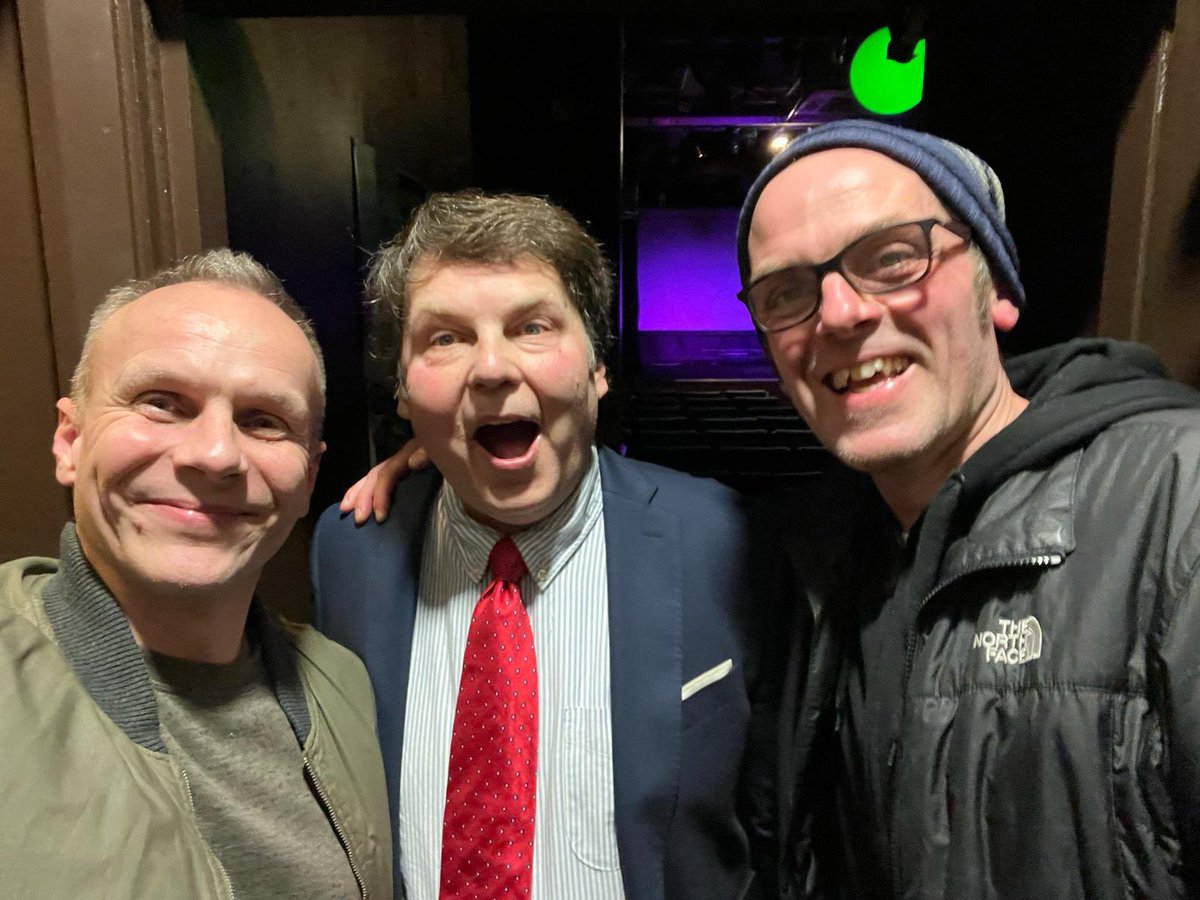 PeacockCreative's tweet photo. @Rich_Fulcher The mighty @Rich_Fulcher great show. More informative than funny but very funny! Lovely bloke! https://t.co/zEgOWQHVNJ