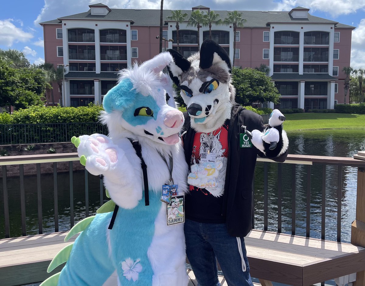 MetricVoid's tweet photo. Since 2013 I have gone to @MegaplexCon consistently! I #loveMP #loveMP2024 So lucky my fav con is also my home con! Thanks for helping me grow as an artist! I love this community & excited to see my friends again ❤️ https://t.co/Jd6jhsEr4h