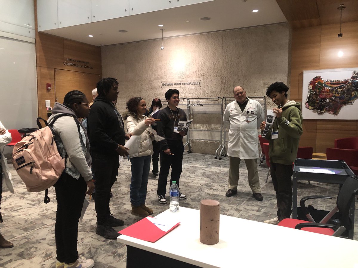 Ashley Cetnar tweet media