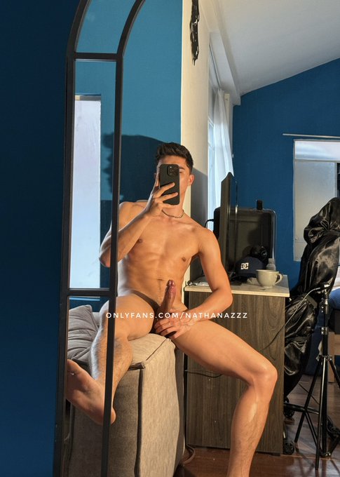 I woke up horny 🥵 Watch my videos ⏬ https://t.co/vapllLZiBW https://t.co/A9Zj1UbooL