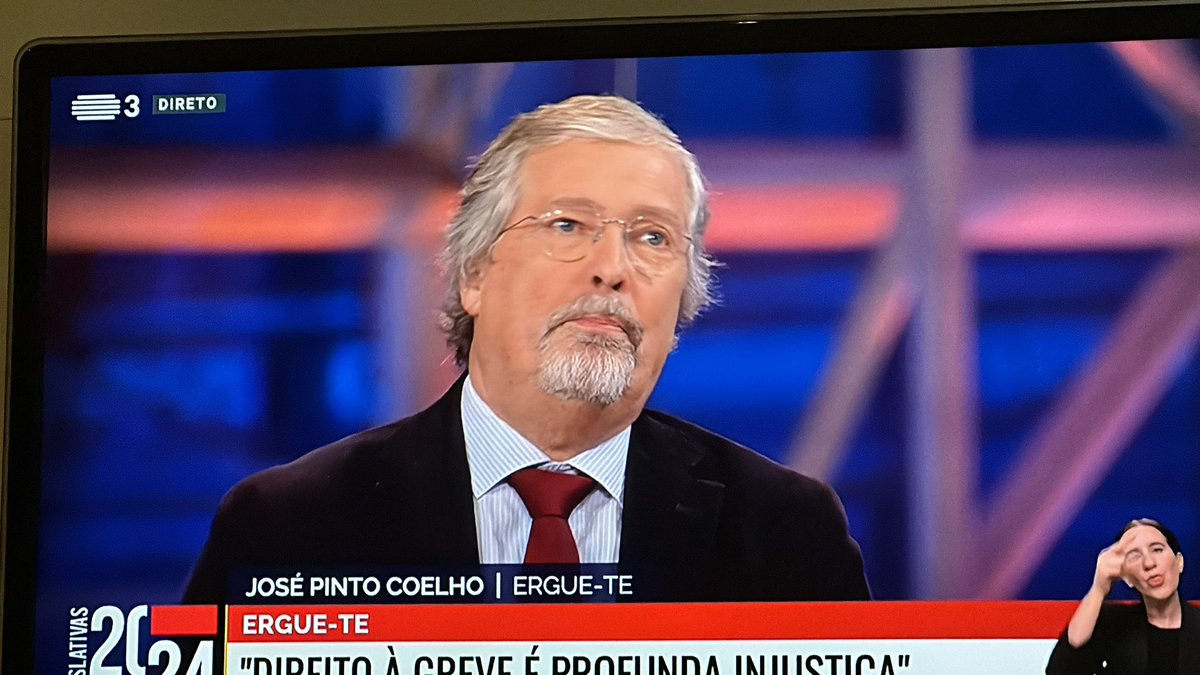 “A televisão quando entrevista as pessoas só entrevista os totós”

Parece que sim que é verdade e por vezes ainda apanham uns saudosistas da ditadura.