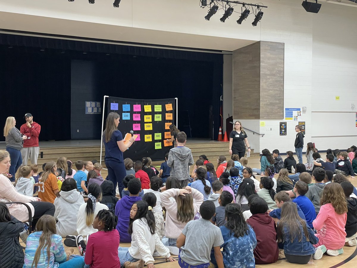 Our 3rd-5th grade had a blast playing dental health jeopardy with <a href="/MakeSmilesCount/">Hanis&StevensonOrtho</a>.  Thank you for coming!! #dentalhealthmonth #bengalpride #katyisdnurses