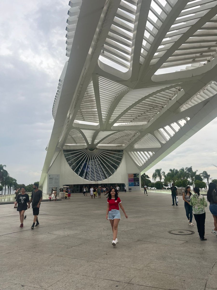 studmika's tweet image. off study :)