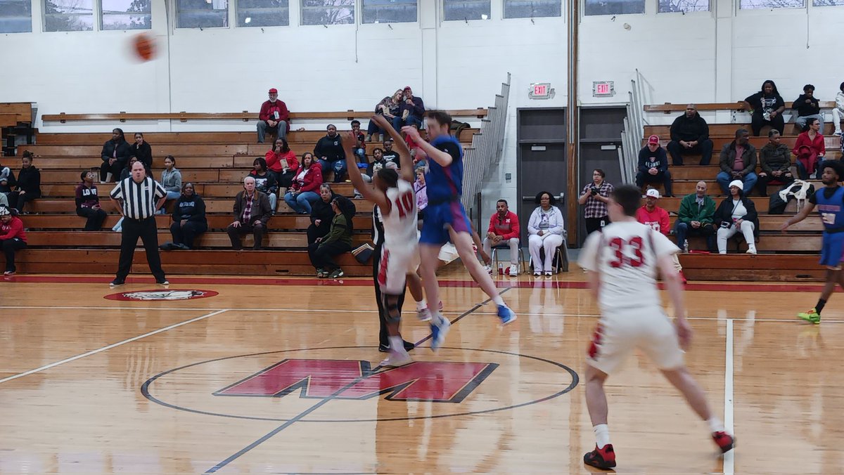 DRHS StatMan LBS (@mpounder66) on Twitter photo Region 2C Quarterfinals
Halftime
Martinsville 29 Dan River 23
Jaden Stockton has 11 points & Caleb Joyce has 9 (3 3-pointers); Trevon Brooks has 7 and Cortez Inge 5 for DR - Jesiah Lampkin has 6 assists at the break.
<a href="/davinbnt/">Davin Wilson</a> <a href="/DaveWallsWSET/">Dave Walls 🔤1️⃣3️⃣</a> <a href="/BulletinSport/">Bulletin Sports</a> Region 2C Quarterfinals
Halftime
Martinsville 29 Dan River 23
Jaden Stockton has 11 points & Caleb Joyce has 9 (3 3-pointers); Trevon Brooks has 7 and Cortez Inge 5 for DR - Jesiah Lampkin has 6 assists at the break.
<a href="/davinbnt/">Davin Wilson</a> <a href="/DaveWallsWSET/">Dave Walls 🔤1️⃣3️⃣</a> <a href="/BulletinSport/">Bulletin Sports</a>