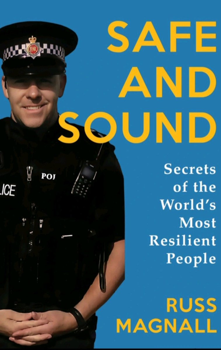 MainST_FDN's tweet photo. Quite a lot's happened since I was last here!!

My wellbeing work has gone from strength to strength 👍

I published my first book! 
https://t.co/Bj0jqcouyO

And I grew a beard! 

Have a great #Wednesday  my friends.! 

#Safeandsound
#WednesdayMotivation https://t.co/T01s1B9oVz