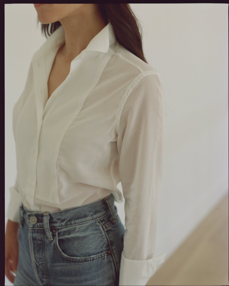 JonathanMezibov's tweet photo. New for Her ~ Wingtip Voile Tuxedo Shirt

With its fine craftsmanship and luxe details, this feminine take on a menswear classic showcases a timeless appeal. 

Available now for preorder: https://t.co/5oYZPNg2tA

#JonathanMezibov https://t.co/iK1fXlabAy