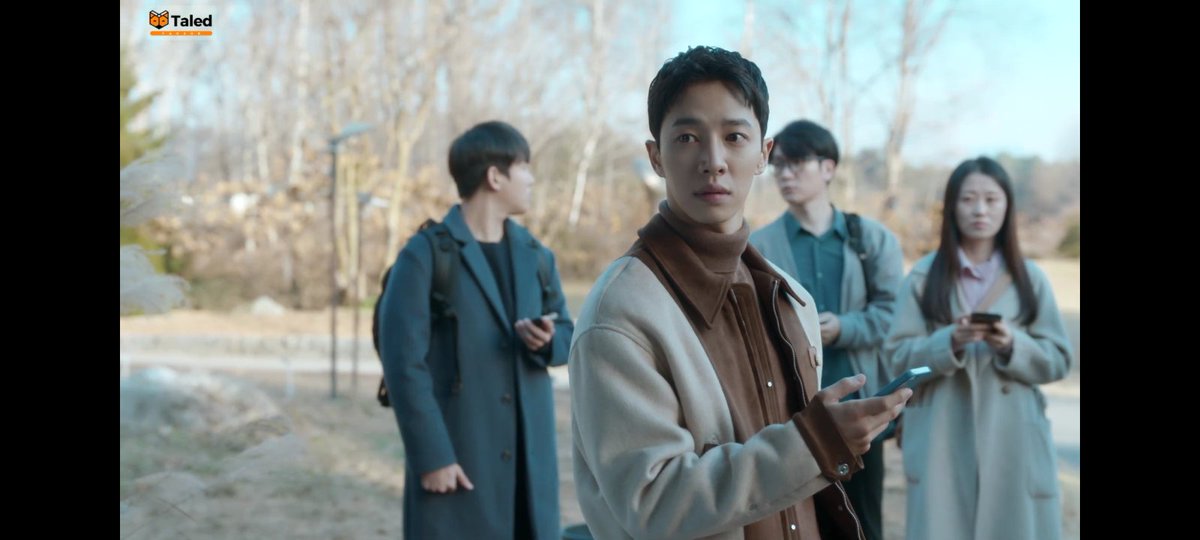 lvlmimi's tweet image. ainda sem entender a relevância desse querido na narrativa