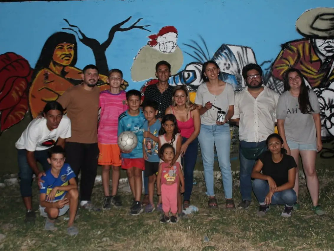 FabricioBolatti's tweet photo. Uno de los ejes centrales de nuestro plan de trabajo es la #Cultura. Por eso buscamos llevar a los barrios distintas expresiones del arte local, promoviendo el talento de artistas e incentivando al uso de los espacios públicos por parte de las familias y las juventudes. https://t.co/qJZGdJdkSD
