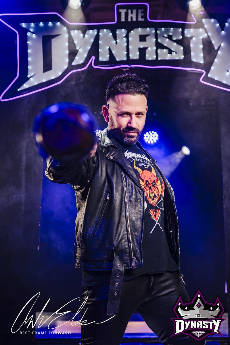 BestFrameFrwd's tweet image. Pix from @WeAreTheDynasty #ItWasAllADream at @EmpireLive518  this past Saturday. More promo photos with @Blackrozestory putting on the charm and @TheSgtFury preparing to swing for the fences!