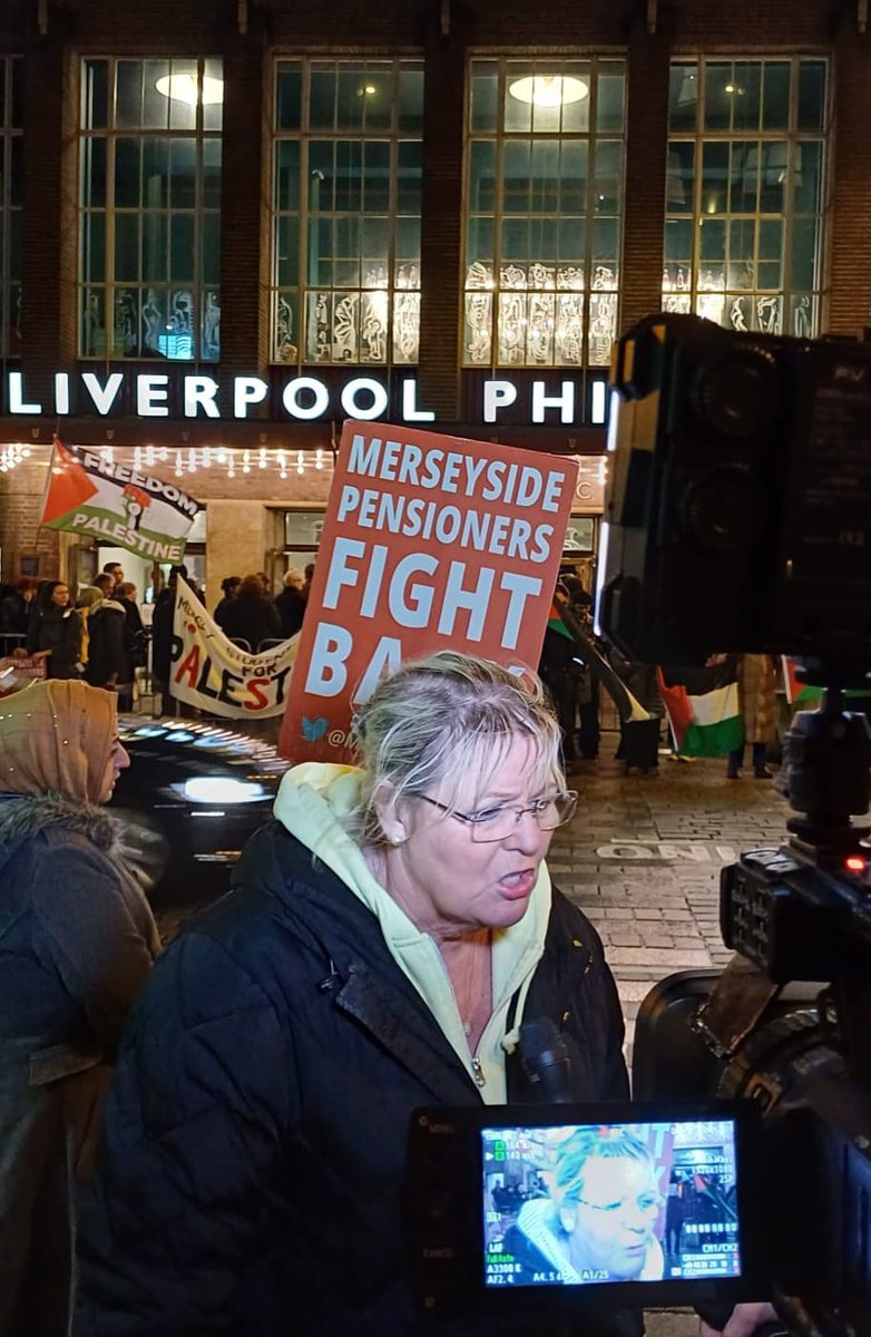 #Liverpool welcomes @BernieSanders