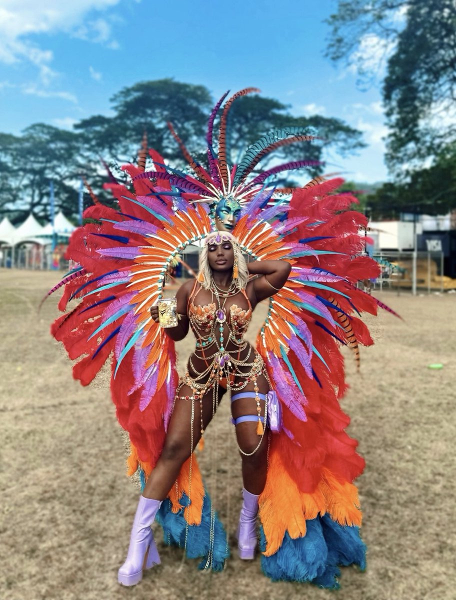 melaxgoddess's tweet image. Carnival Contract Signed &amp;amp; Sealed ✍🏾😝