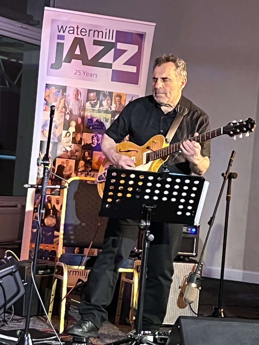 Tuesday @WatermillJazz Lars Danielsson’s Liberetto thrilled a sell-out audience with stunningly beautiful contemporary modern jazz. My standout was Lar’s solo bass rendition of ‘Both Sides Now’ but all were wonderful. LD + John Parricelli, Gregory Privat, Magnus Ostrum.