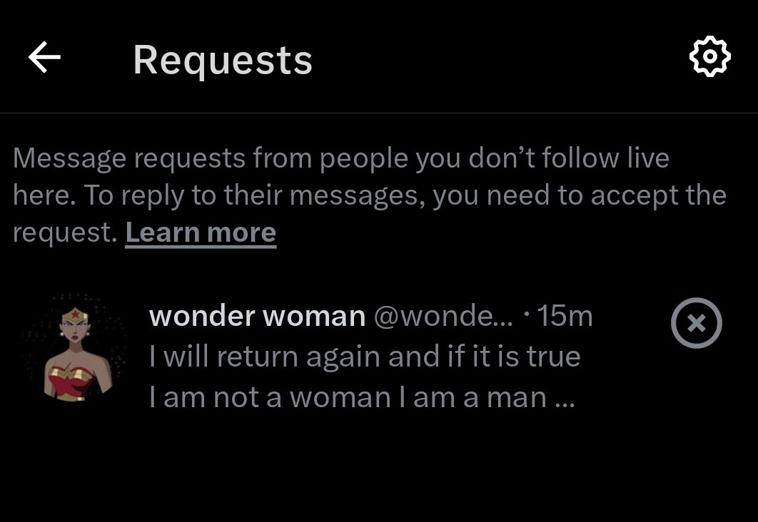 DumbEd11's tweet photo. That better not be who i think it is https://t.co/opNJZrE8S5
