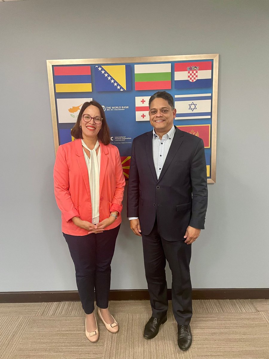 It was a real pleasure welcoming @ZulemaErasmus, Minister Plenipotentiary for #Aruba in Washington DC, to the @WorldBank Executive Director Office - EDS19. I was glad to hear about Aruba’s sustainable growth ambitions and how the WBG can potentially assist. Hopi éksito, GevMin!