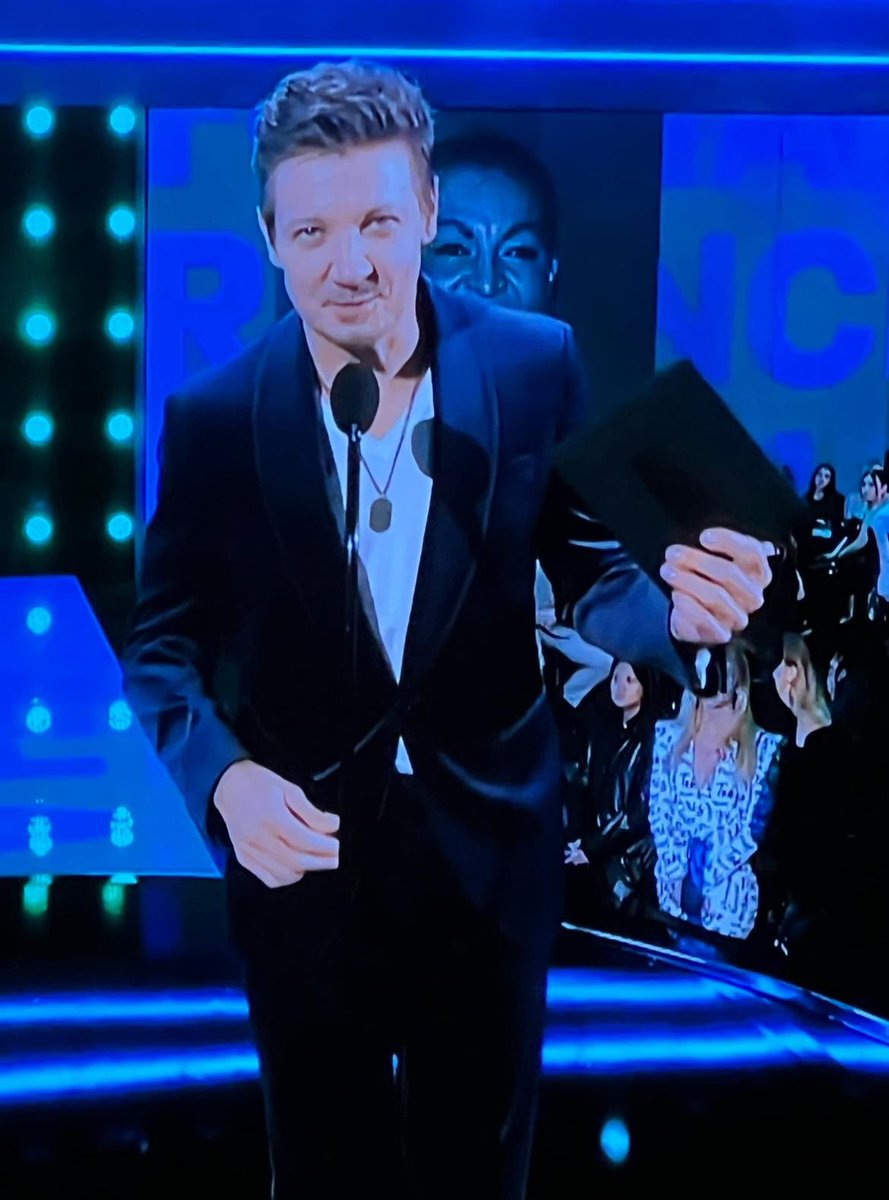 Jeremy Renner (@jeremyrenner173) on Twitter photo Congratulations <a href="/billieeilish/">billie eilish</a> and all the nominees. This <a href="/peopleschoice/">People's Choice Country Awards</a> happens for and by the fans…. You all rock !!!!! Congratulations <a href="/billieeilish/">billie eilish</a> and all the nominees. This <a href="/peopleschoice/">People's Choice Country Awards</a> happens for and by the fans…. You all rock !!!!!