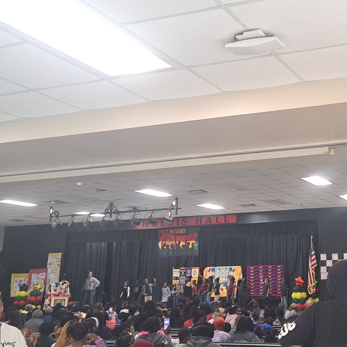 LockhartMagnet's tweet image. Black History Month Celebration was a huge success! Thank you to all students, parents and staff who made this event happen.  #SetSailforSuccess #WeareMagnet @SDHCMagnet @TransformHCPS @hills