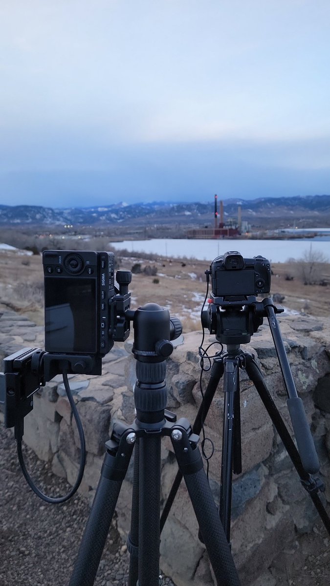 TonyGlaserPhoto's tweet photo. Out doing a time-lapse for a new YouTube video. It's getting cold out though. #photography #timelapse #YouTube #YouTuber https://t.co/8OZnRshmsj