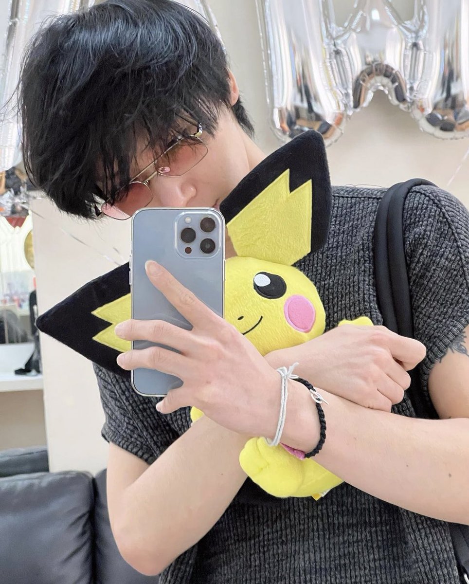 me.⁷⁷ tweet media