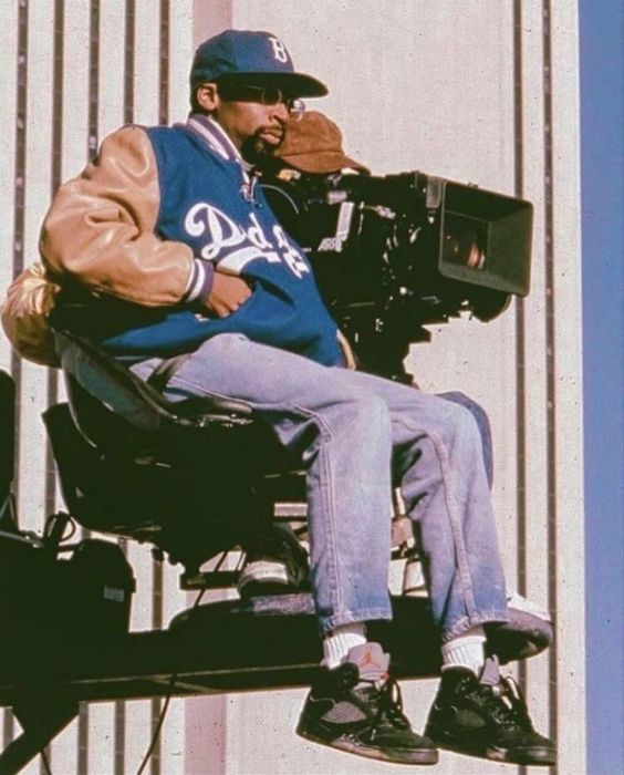 HardestFitPics's tweet image. Spike Lee filming “jungle fever “ in NYC, 1990