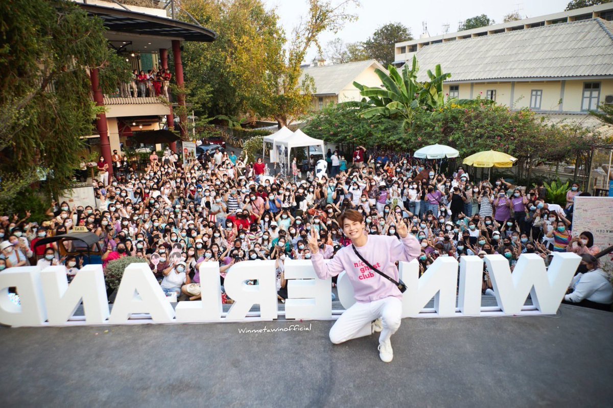 WinmetawinO's tweet photo. ความสุขของเด็กชายเมธวิน 🎂💚

WIN 25TH BIRTHDAY

#25thParallelwithWin
#winmetawin @winmetawin 
#snowballpower https://t.co/ngAQUlbyDs