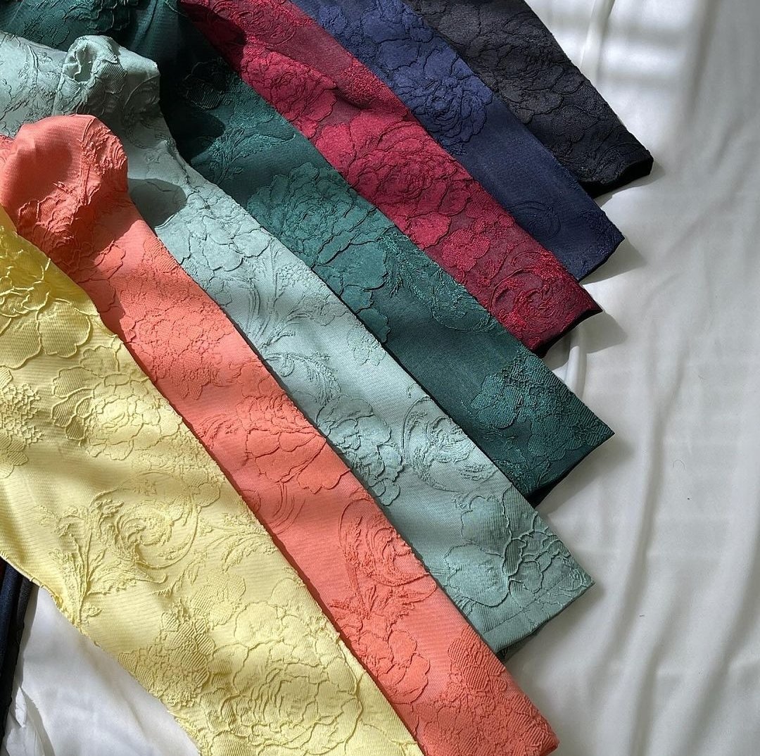 ellynrhnd's tweet photo. Yg ni pun nampak simple and cantik kalau nak pakai raya nanti 😍 https://t.co/kczRpZv3I6