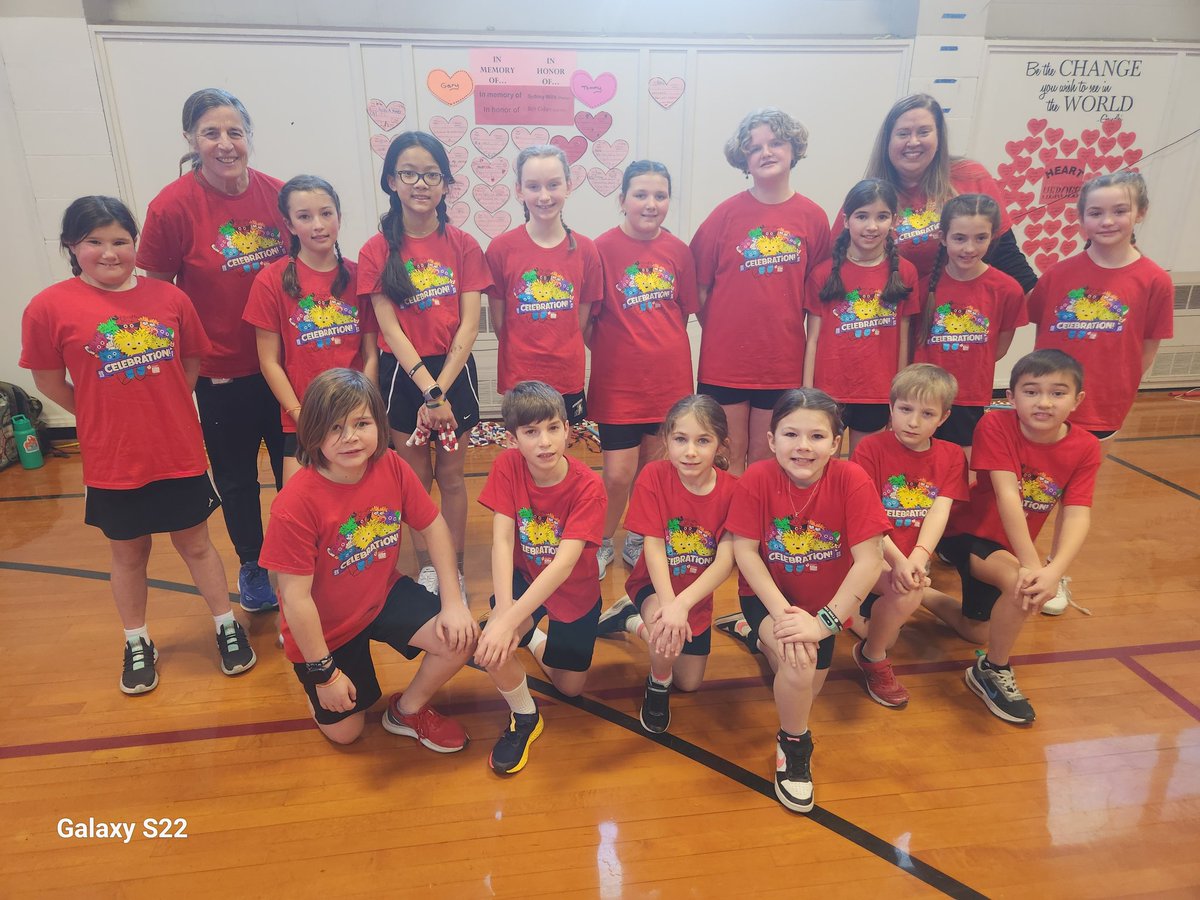 LavoiePhysED's tweet photo. Thank you to the Newmarket Hot Shots jump rope demo team! These impressive grade 2-5 students inspired us with lots of tricks today. #OneNashua #jumpropedemo @newsearles1 @KidsHeartChall @HelayneTalbott @tlkaufmann @SarfdeK @mariojandrade @NASHUASCHOOLS https://t.co/Dh81QlooTq
