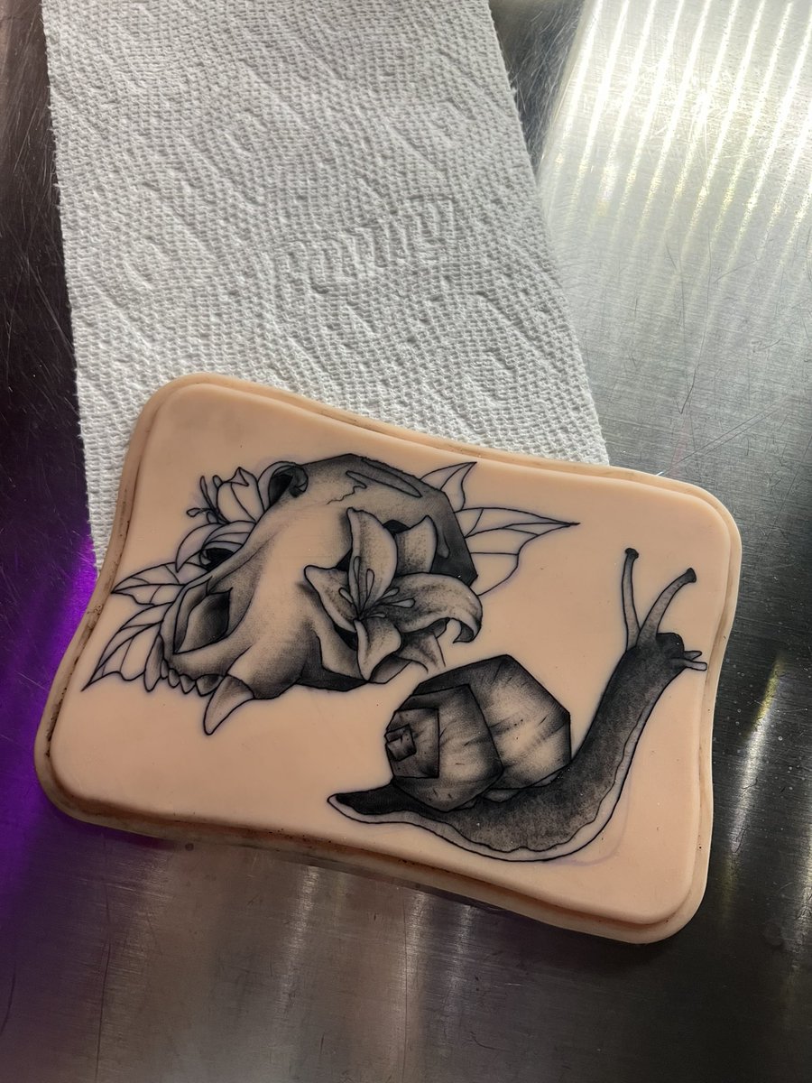 InkedFocus's tweet photo. The only thing in my life that makes sense. https://t.co/roRsA0pw2V