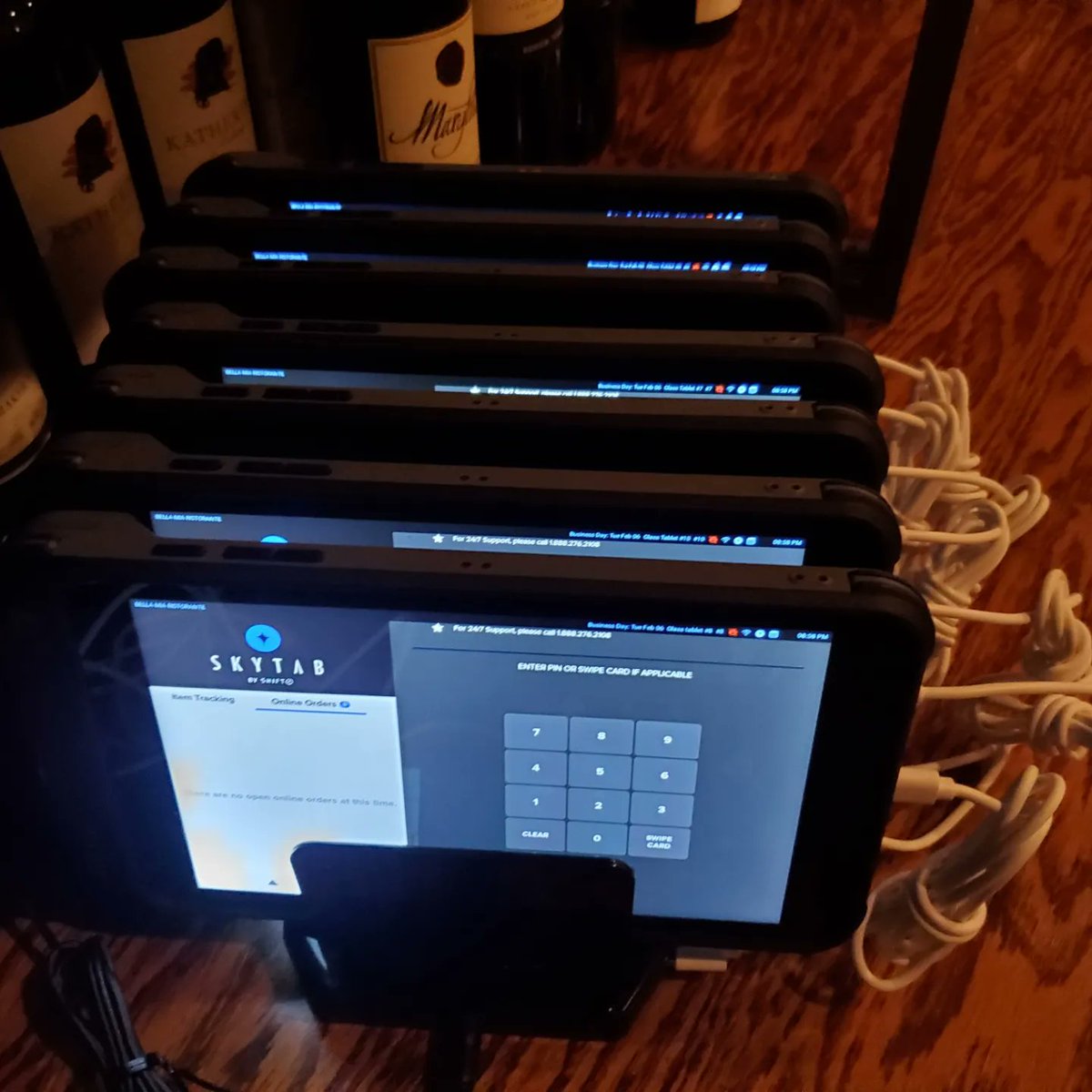 MibTechnologies's tweet photo. New Install at Bella Mia Fine Dining in Midlothian, IL utilizing 6 Main terminals along with 10 Glass Tablets for better ordering experience with payment accuracy and speed of service all made possible by @SkyTabPOS powered by @Shift4

#Skytabpos #skytab #shift4 #shift4payments https://t.co/jopsWC6E98