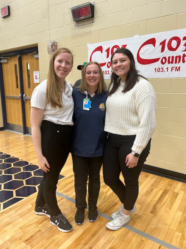 OHSAA Playoffs are in full swing. Our Athletic Trainers don’t miss a moment to support our teams. Good luck @FP_Schools and @DePaulCristoRey in tonight’s Girls Basketball 🏀 action. Our TEAM is there for your TEAM.