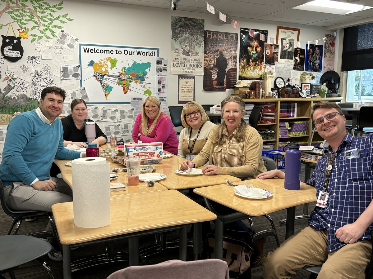 What brings ELA, math, & social studies teachers together in one room to share best practice? Teacher-led professional development. These incredible Utah teachers engaged in & debriefed a cross-curricular observation round. #teachinDavis #teacherleadership #leadfromtheclassroom