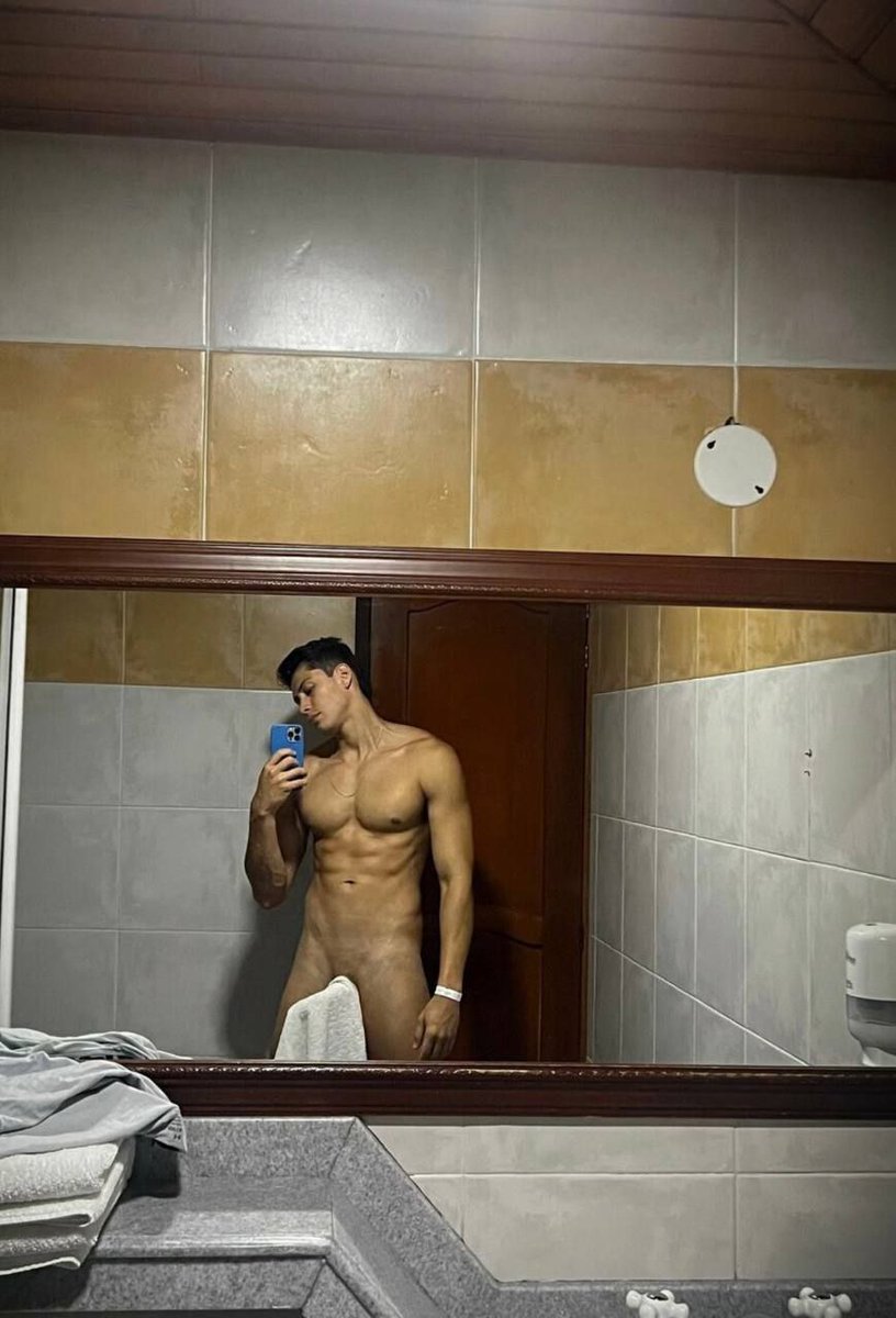 Solybaq's tweet photo. Criollo lo más lindo 😍🥵 https://t.co/VyYQe86oZB