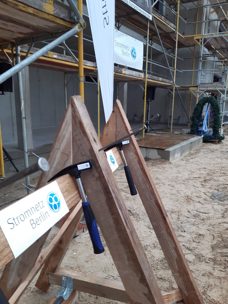 Wir sind vorbereitet und freuen uns  auf unsere Gäste zum Richtfest eines #Umspannwerk s in #Berlin   Marzahn <a href="/StromnetzBln/">Stromnetz Berlin GmbH</a>