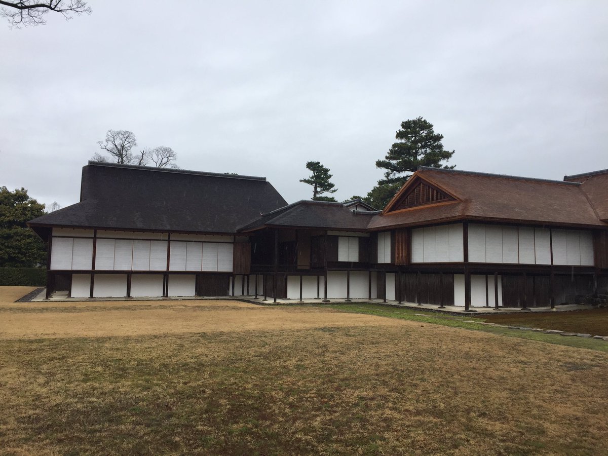 toraji_sakura's tweet photo. なぜか京都へ。
雨の桂離宮、10年ぶり… https://t.co/8xC0mju3qy