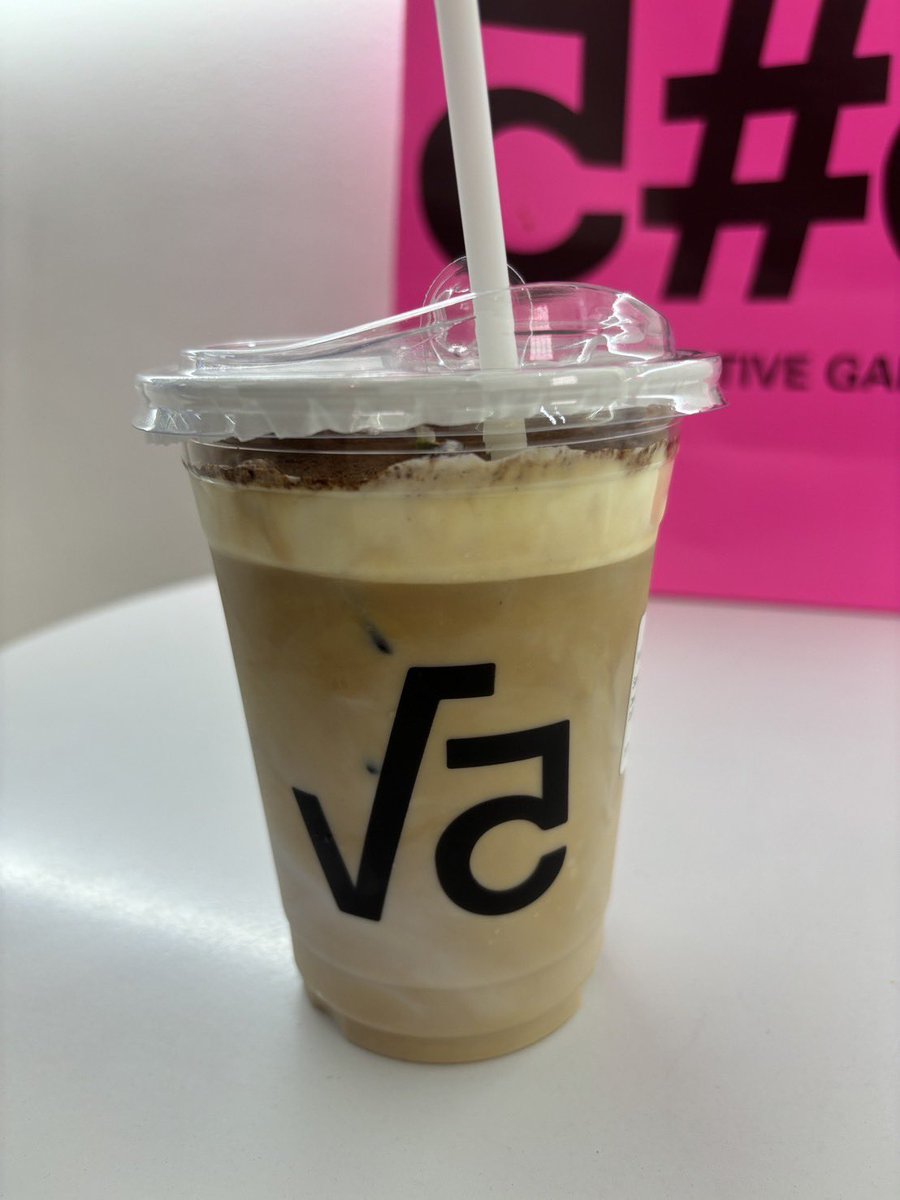 ap_walk's tweet photo. Sunflower Coconut latte🇲🇾
📍OFFFFIVE COFFEE (5 Coffee Penang) 64G, Lebuh Kimberley, Georgetown 10100 Georgetown, Pulau Pinang
#CoffeeLovers #CoffeeAddict
#CoffeeTime #ButFirstCoffee #CoffeeBreak #Coffeeholic #MorningCoffee #CoffeeLife #CoffeeGram #CoffeeLove #Penang #Malaysia https://t.co/eL0CnGioKK