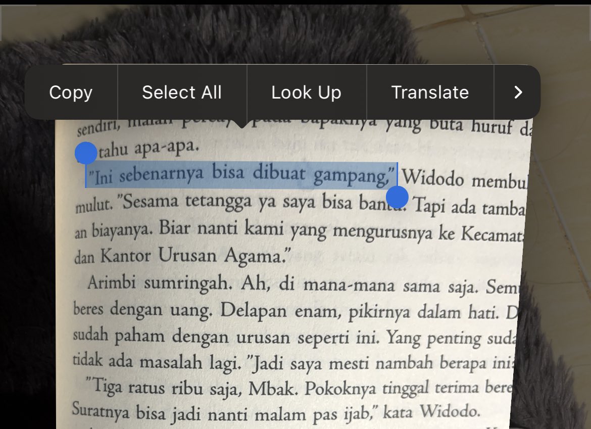 echaanes's tweet image. A virtual reality menyelami pengalaman seseorang memulai perjalanan korupsinya.