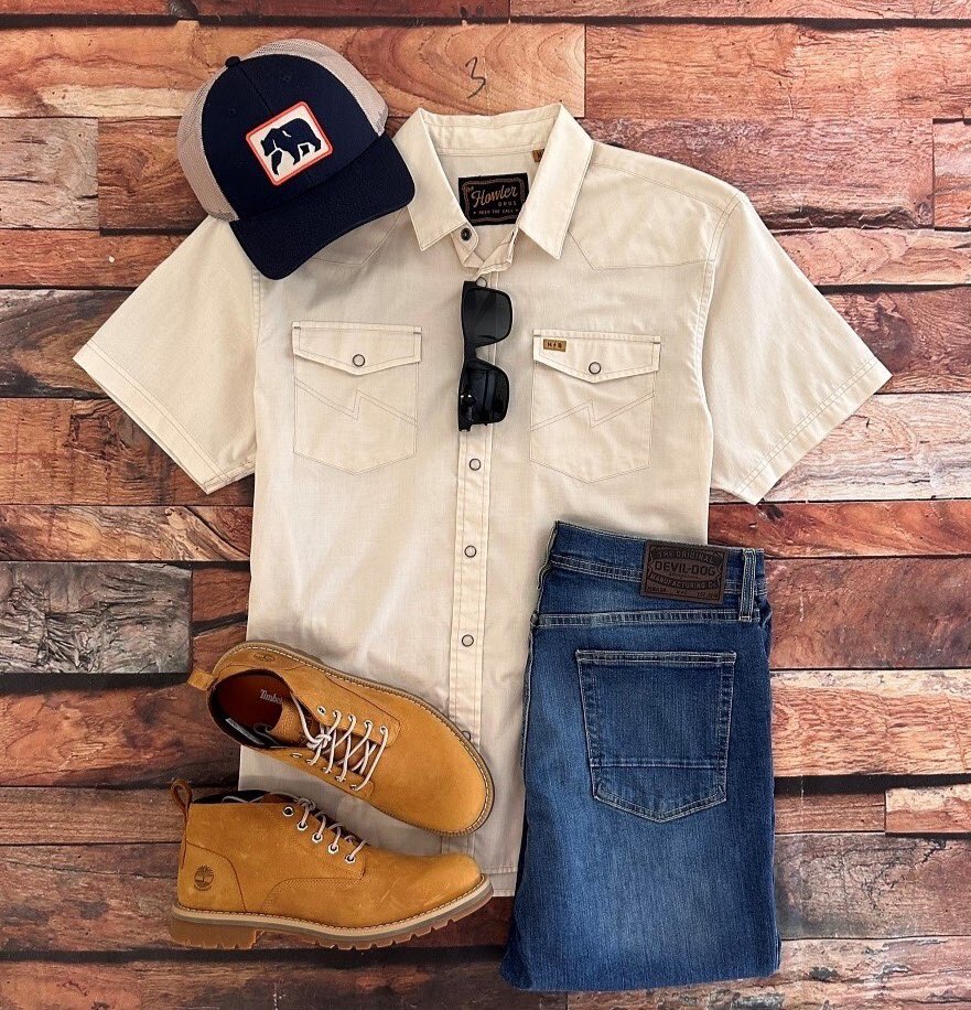 Man Outfitters tweet media