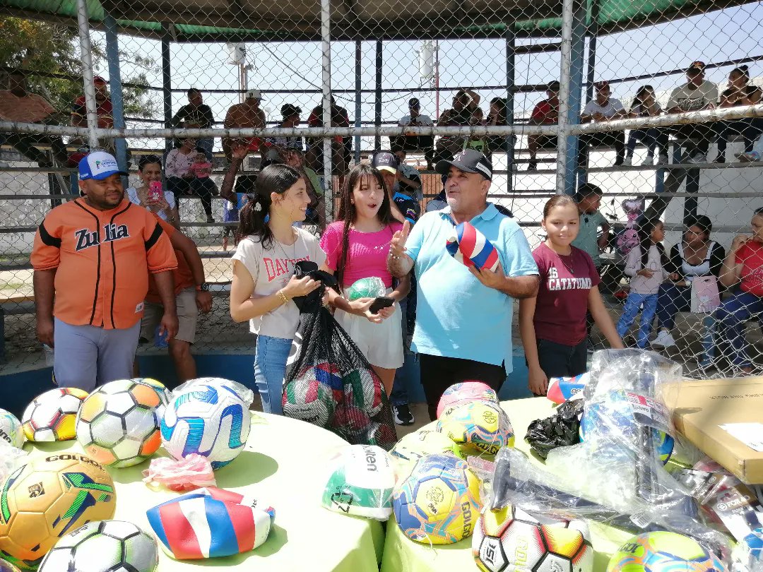 Prensa Fernando Loaiza tweet media