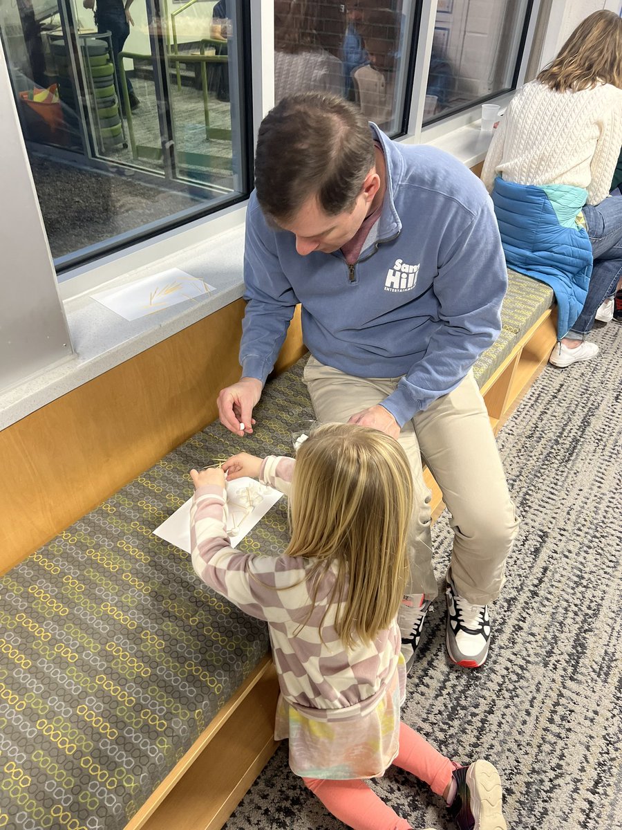 CCSistem (@ccs_istem) on Twitter photo There is nothing better than seeing the Greenbrier Stem Stars shining, bright with their Grownups! <a href="/GreenbrierElem/">GreenbrierElementarySchoolVA</a> <a href="/CvilleSchools/">Charlottesville City Schools</a> <a href="/EngageFamCCS/">CCS Student and Family Engagement</a> There is nothing better than seeing the Greenbrier Stem Stars shining, bright with their Grownups! <a href="/GreenbrierElem/">GreenbrierElementarySchoolVA</a> <a href="/CvilleSchools/">Charlottesville City Schools</a> <a href="/EngageFamCCS/">CCS Student and Family Engagement</a>