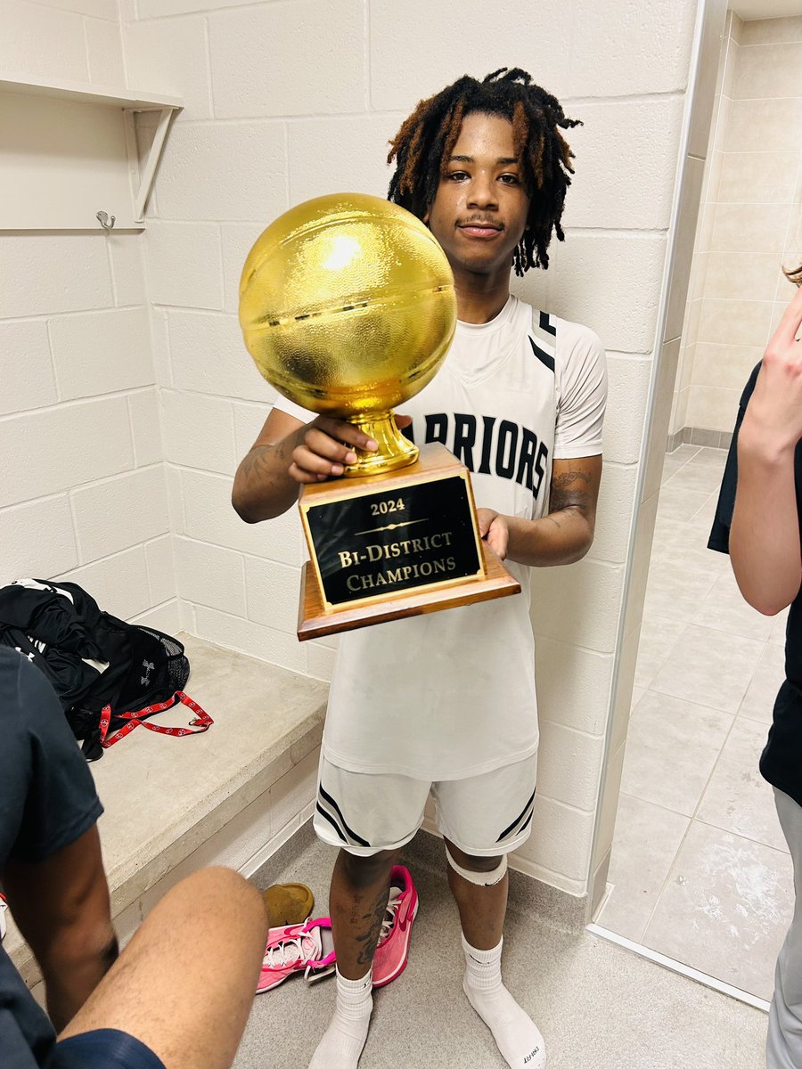 Martin Warriors Basketball (@martinwarriorbb) on Twitter photo Final
Martin 63
Richardson 61
<a href="/WillWarrVn/">William Warren V</a> 16 Points
<a href="/rjmitchellll/">RJ Mitchell</a> 13 Points
<a href="/MathiesenJayson/">Jayson Mathiesen</a> 12 Points
<a href="/zyioncato/">_Zyion-Cato</a> 10 Points
Your Warriors advance on to the Area Round!
Next game TBD <a href="/hoopinsider/">Hoopinsider</a> Final
Martin 63
Richardson 61
<a href="/WillWarrVn/">William Warren V</a> 16 Points
<a href="/rjmitchellll/">RJ Mitchell</a> 13 Points
<a href="/MathiesenJayson/">Jayson Mathiesen</a> 12 Points
<a href="/zyioncato/">_Zyion-Cato</a> 10 Points
Your Warriors advance on to the Area Round!
Next game TBD <a href="/hoopinsider/">Hoopinsider</a>