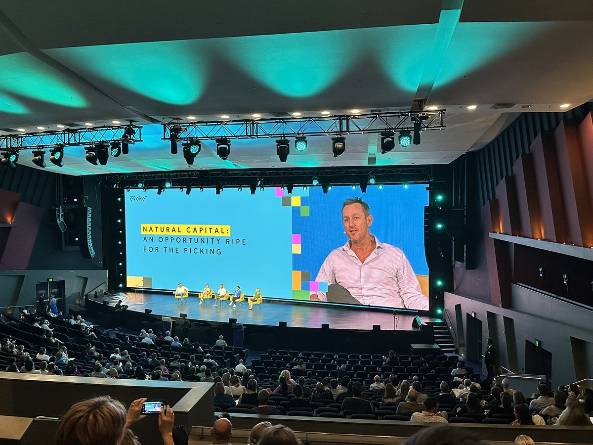 A great Natural Capital panel discussion - carbon, land use, policy and reporting #evokeag