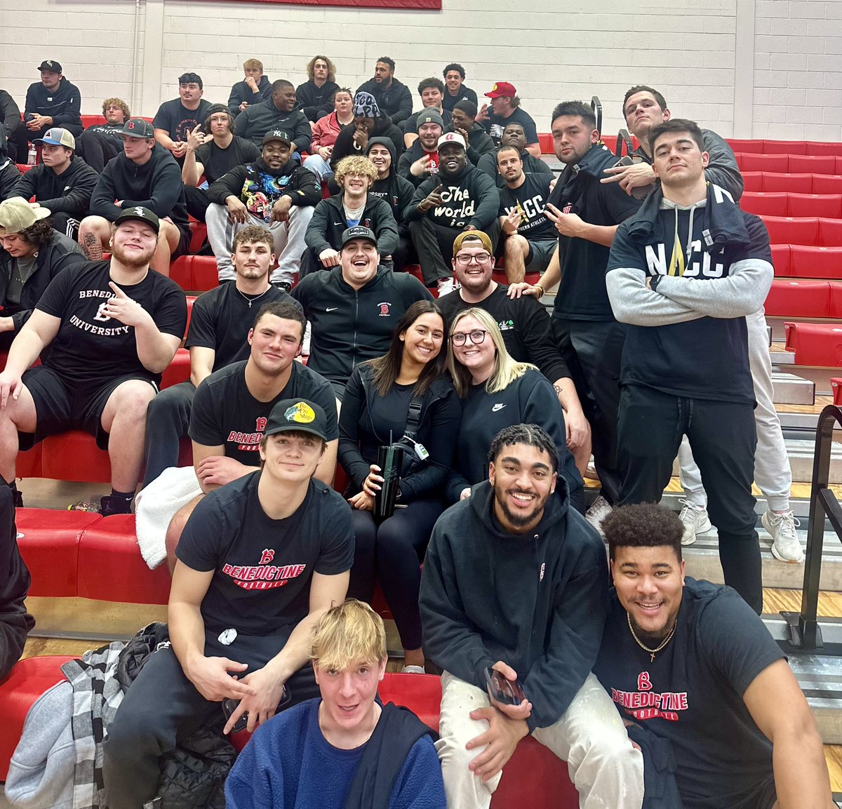 Fun Night Cheering on @BenUMensBBall in the @NACC_Sports Mens B-Ball Tourney! #NACCtion #D3Hoops